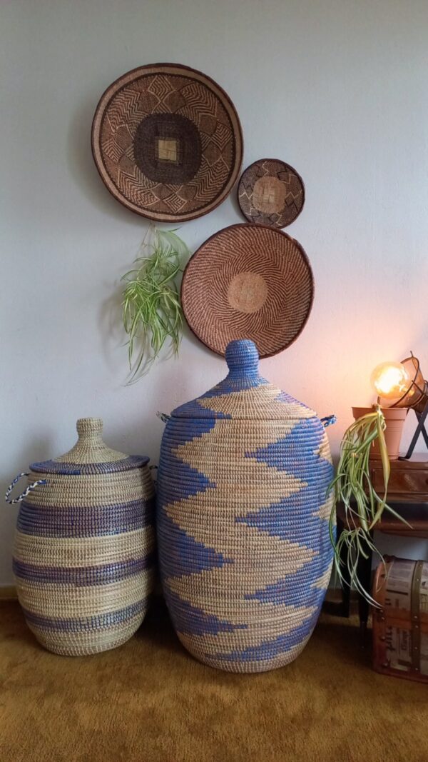 Panier à linge M / Sénégal / Motif bleu & beige – Image 2