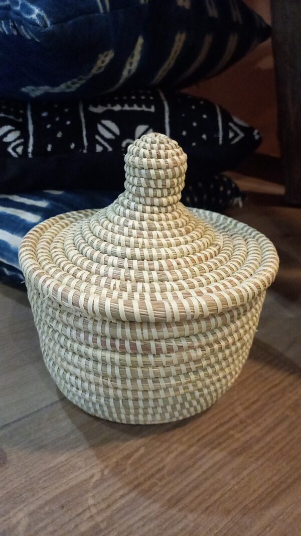 Boite de rangement / Ivoire / M